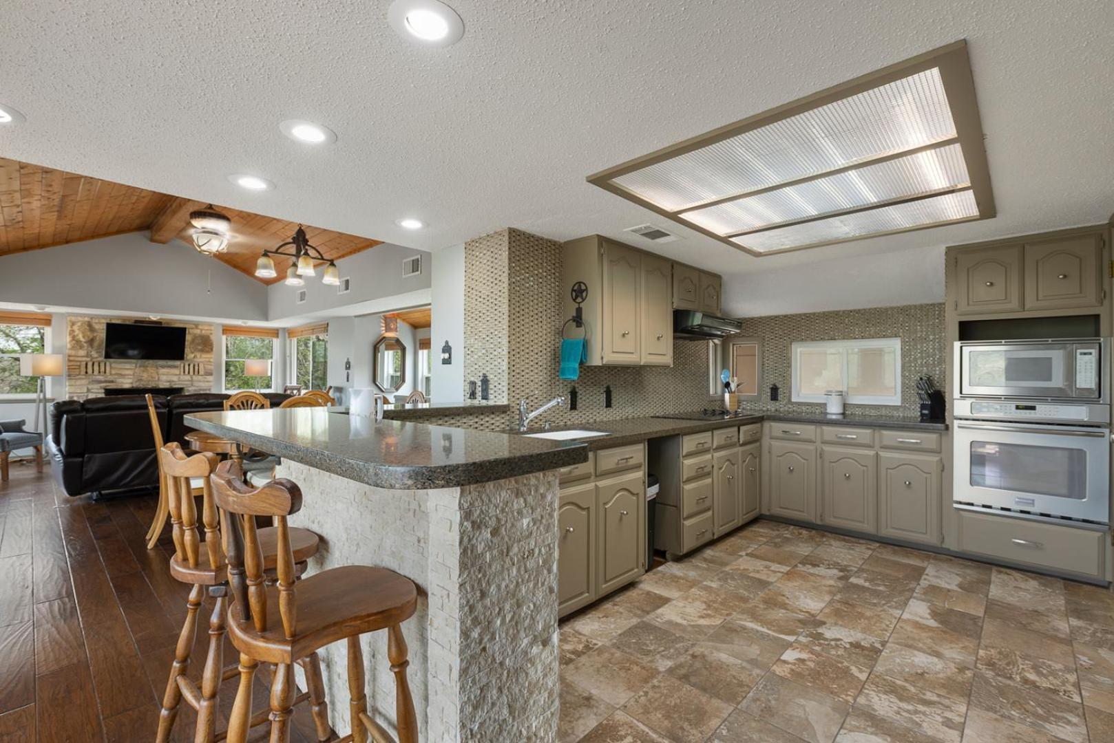 Wine Country Retreat - With A Lake View! Spicewood Eksteriør bilde